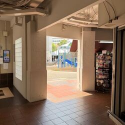 Tampines Heart (D18), Shop House #577034711